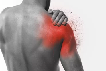 Dlaczego siedzący tryb życia niszczy kręgosłup?